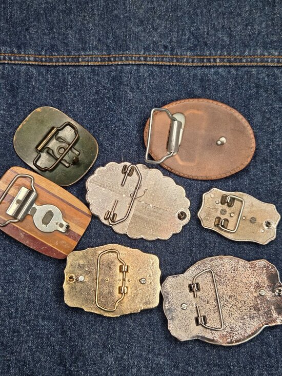 Lot of 7 - Women\'s Wood, Silver, Leather, and Gem Belt Buckles - Vintage